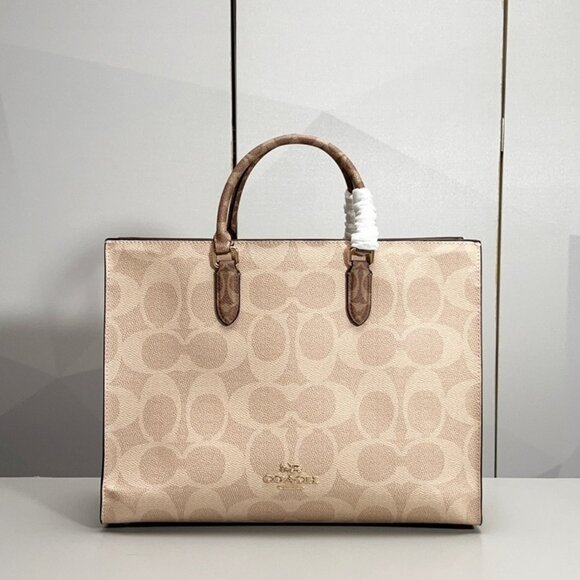 Coach Handbags - New Coach Women's CY676 Tote Bag